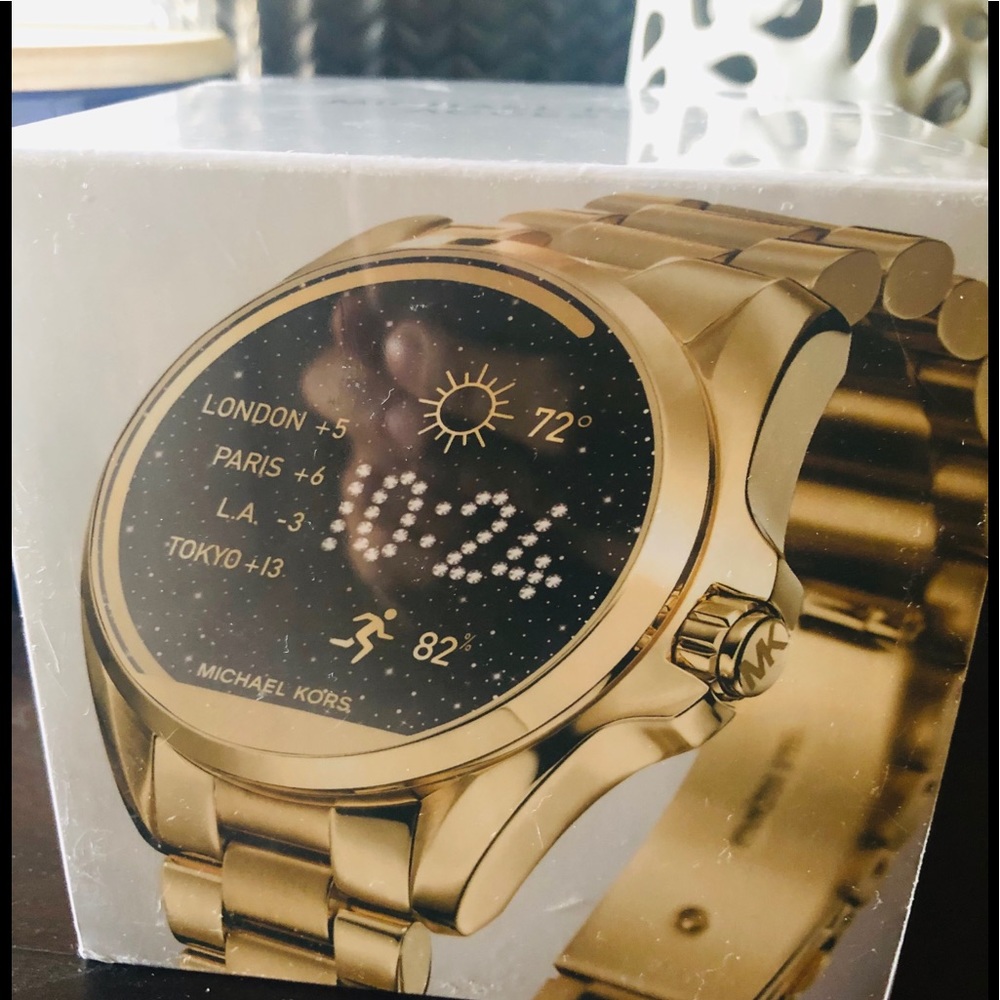 ❗️SOLD❗️❗️❗️MICHAEL KORS ACCESS
Bradshaw Gold